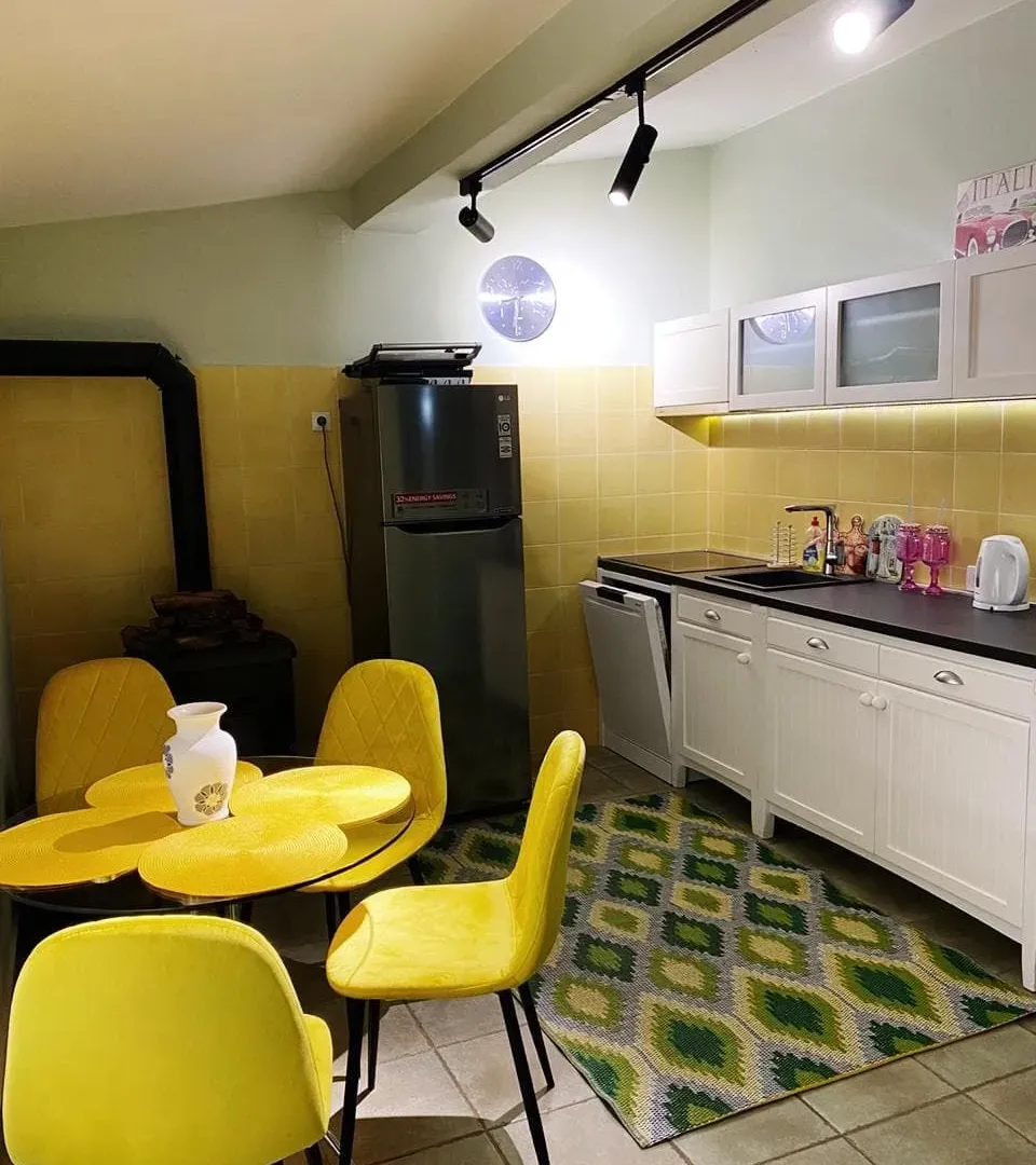 Sale, house, 300m², Šušanj, Bar