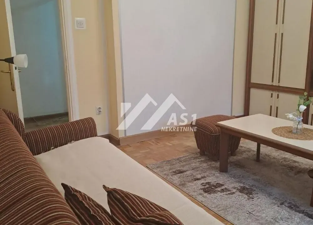 Rent, two bedroom apartment, 55m², Bulevar Oslobodjenja, Novi Sad Sve Podlokacije