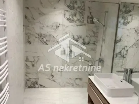 Izdavanje, trosoban stan, 82m², Savski Venac, Beograd - image 18