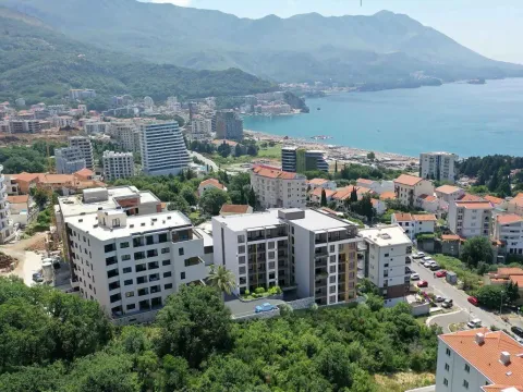 Sale, two bedroom apartment, 83m², Bečići, Budva - image 3