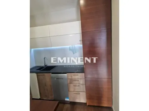 Izdavanje, dvosoban stan, 52m², Slavija, Vračar Sve Podlokacije - image 6