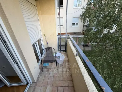 Rent, one bedroom apartment, 36m², Blok 6, Podgorica - image 12