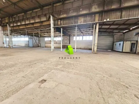 Rent, office space, 1500m², Medijana, Niš