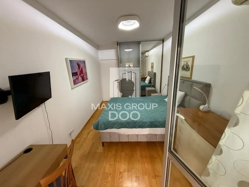 Rent, four bedroom apartment, 150m², Novi Beograd Sve Podlokacije, Beograd