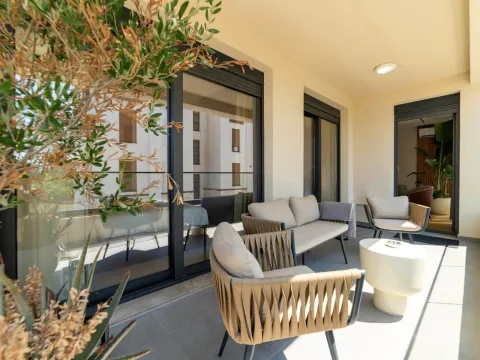 Izdavanje, trosoban stan, 85m², Donja Lastva, Tivat - image 15