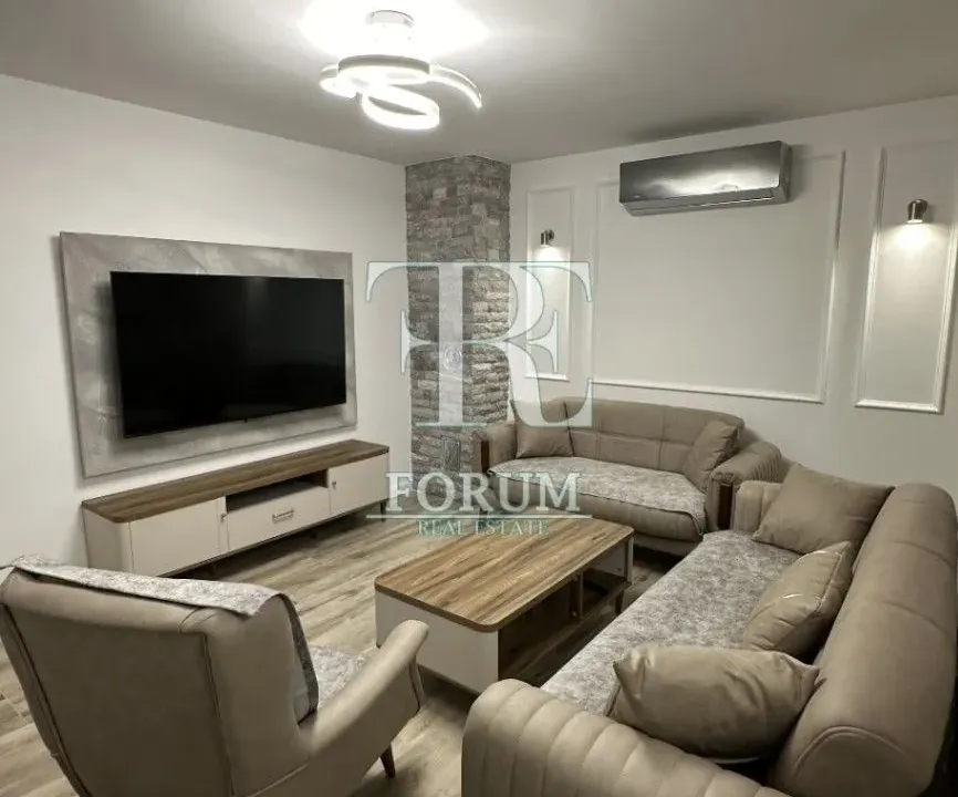 Prodaja, trosoban stan, 74m², Tuški Put, Podgorica