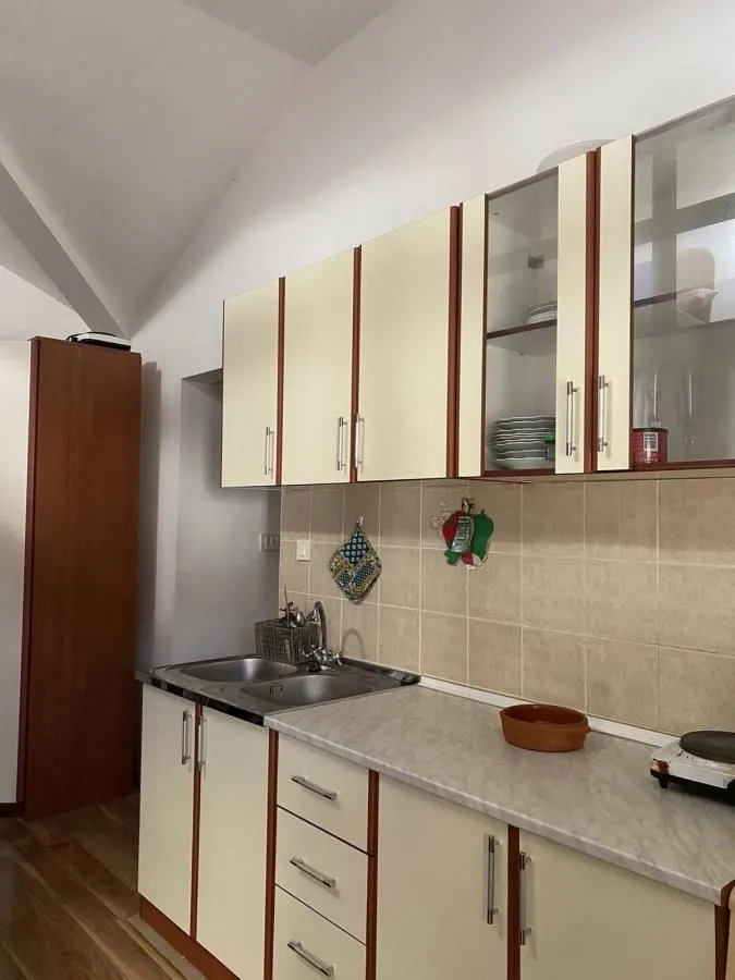 Prodaja, jednosoban stan, 30m², Tivat, Crna Gora