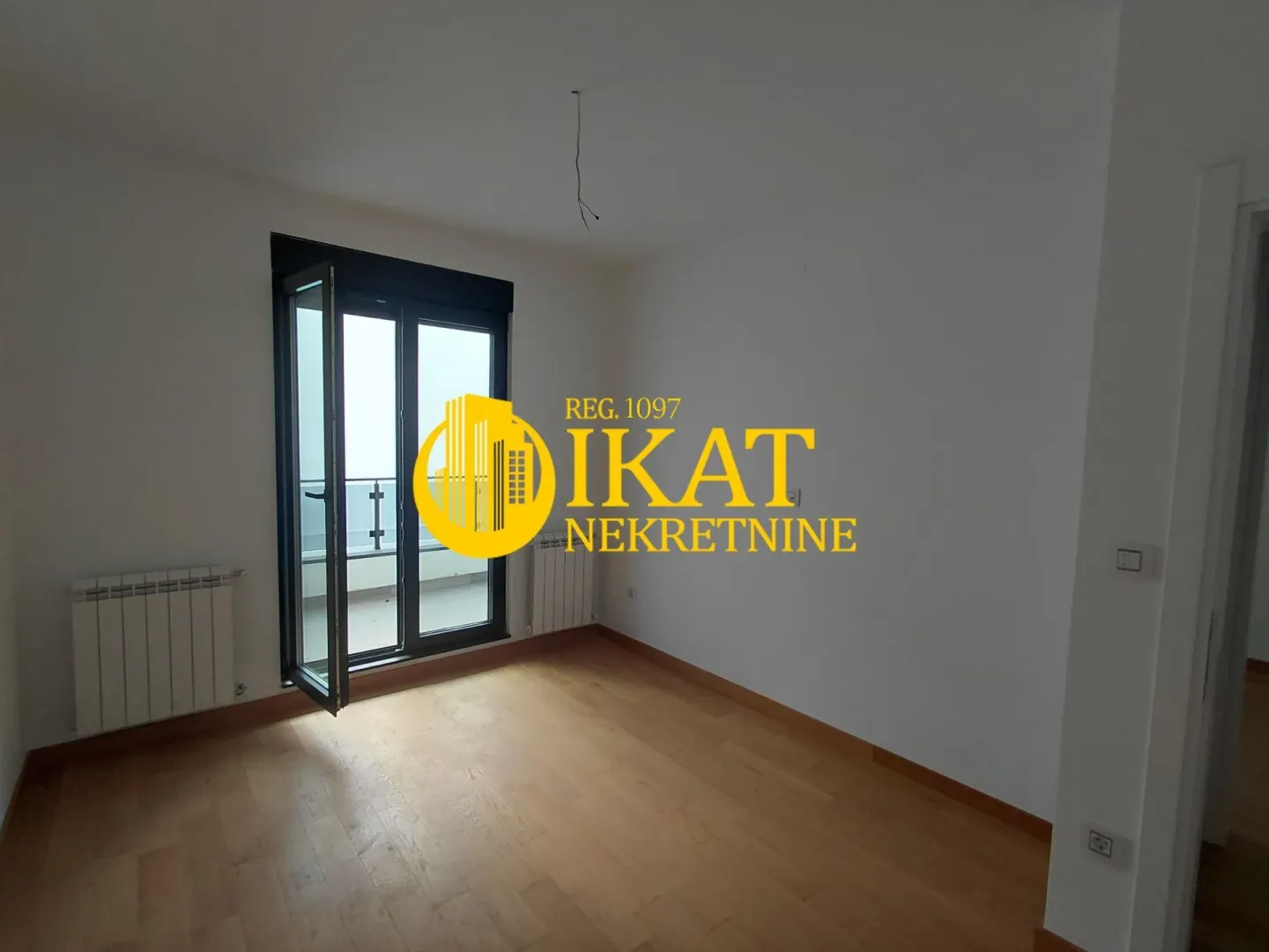 Sale, three bedroom apartment, 71m², Savski Venac, Beograd