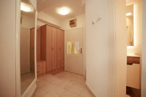 Prodaja, četvorosoban stan, 145m², Liman 3, Novi Sad Sve Podlokacije - image 7