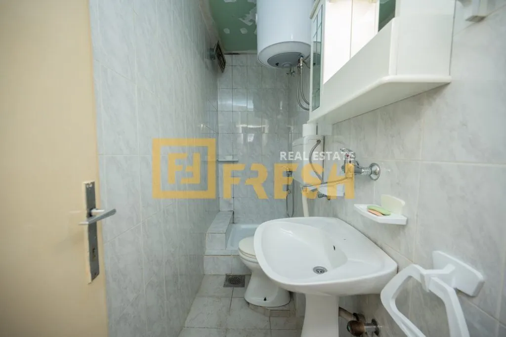 Rent, office space, 27m², Preko Morače, Podgorica