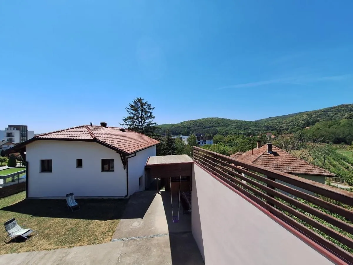 Sale, house, 253m², Banja Vrdnik, Irig