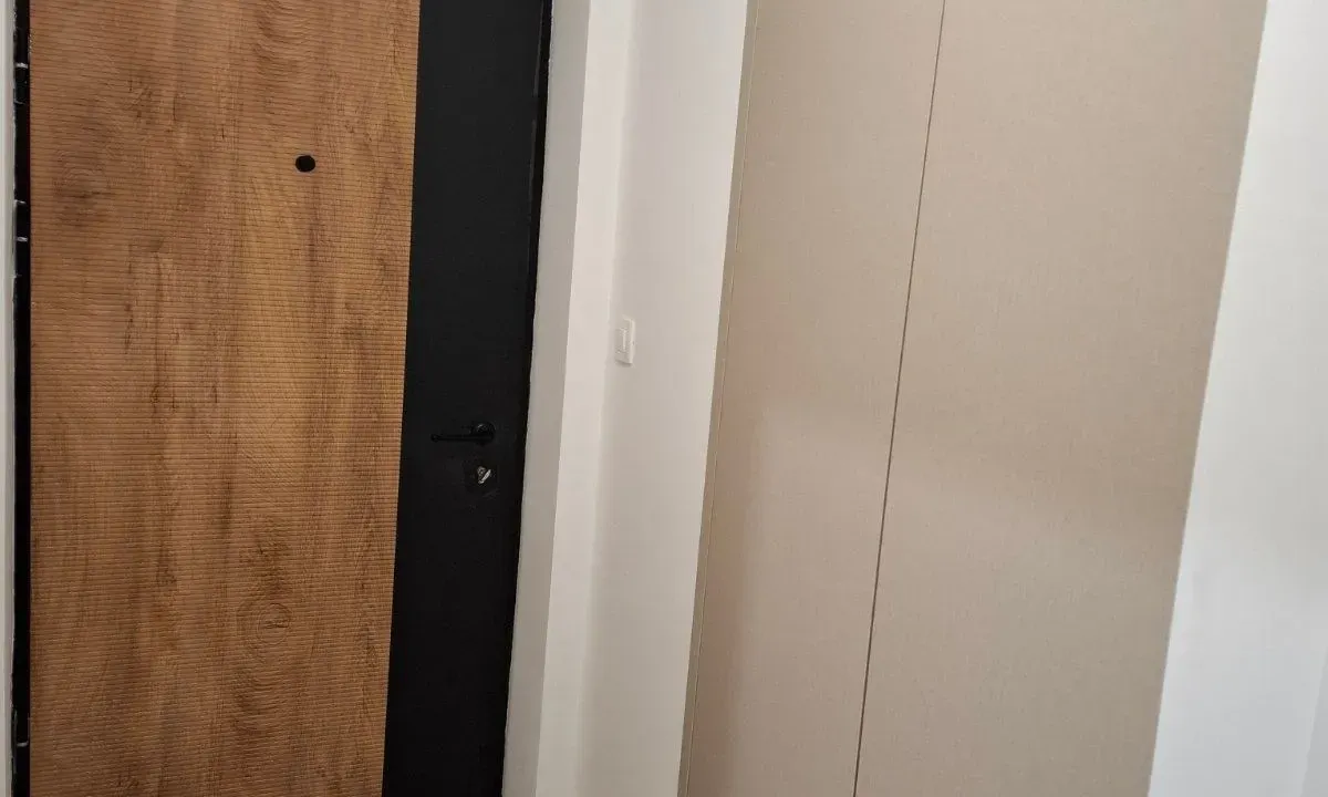 Rent, one bedroom apartment, 47m², Pobrežje, Podgorica