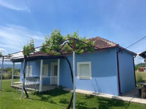 Izdavanje, kuća, 45m², Spuž, Danilovgrad - image 12