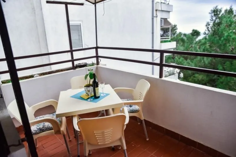 Prodaja, dvosoban stan, 73m², Ulcinj, Crna Gora