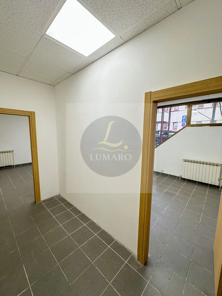 Rent, office space, 191m², Ljubović, Podgorica