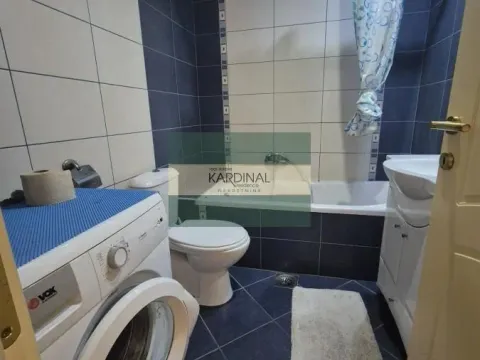 Izdavanje, stan, 65m², Centar, Jagodina - image 3