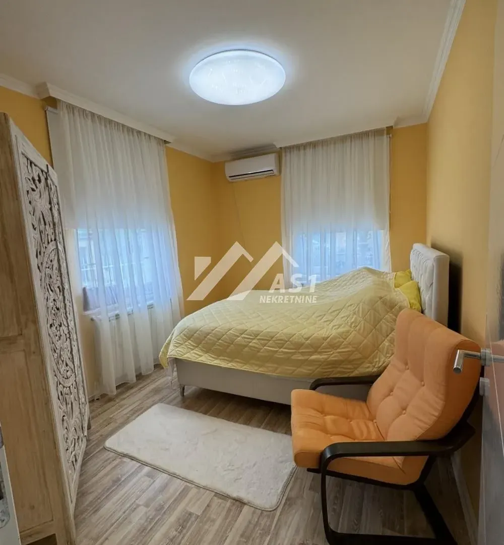Rent, house, 399m², Veternik, Novi Sad Sve Podlokacije