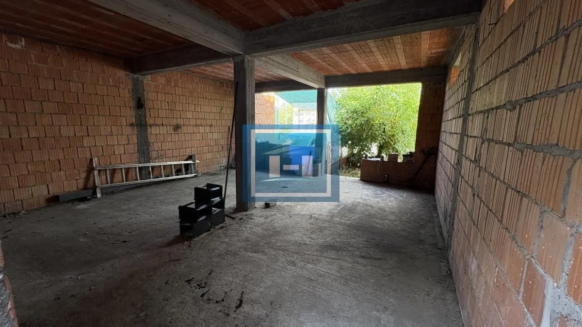 Prodaja, kuća, 56m², Centar, Jagodina
