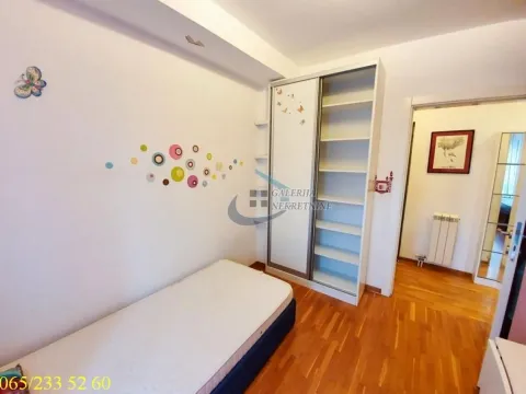 Prodaja, trosoban stan, 57m², Južni Bulevar, Vračar Sve Podlokacije - image 12