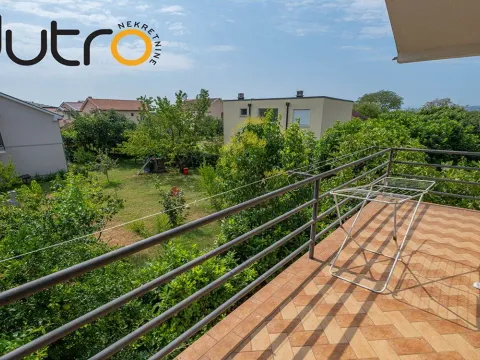 Rent, house, 250m², Donja Gorica, Podgorica - image 23