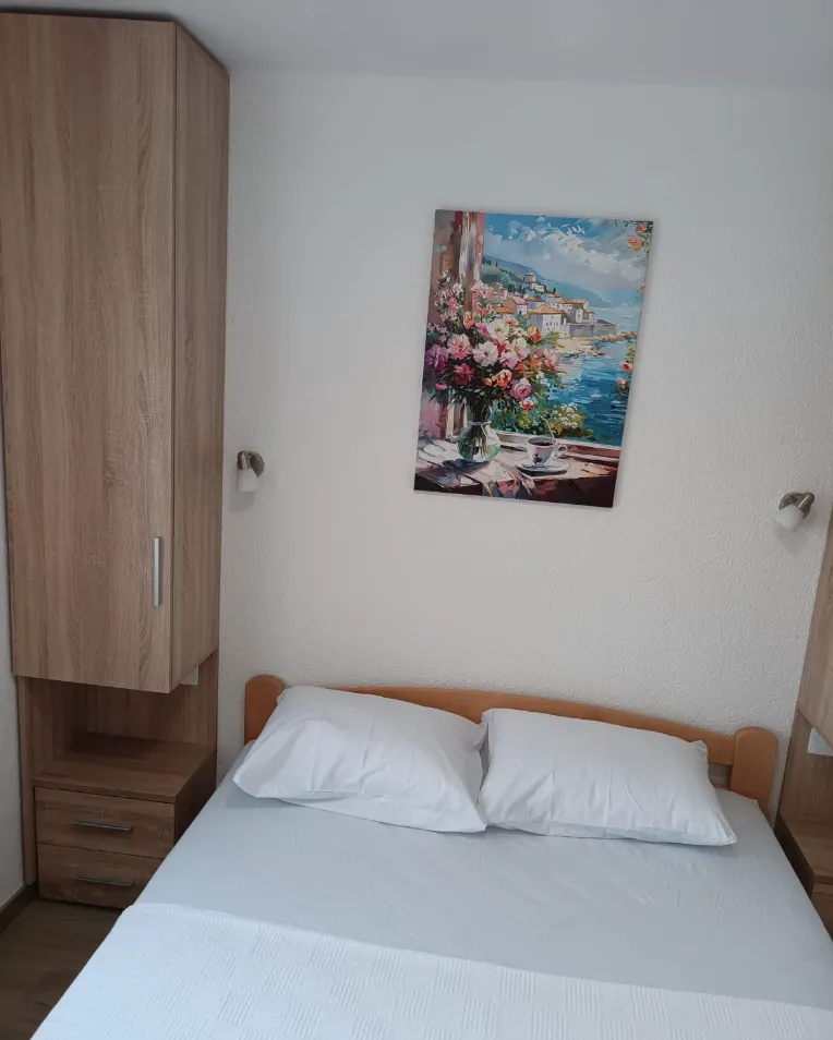 Rent, two bedroom apartment, 52m², Solila, Tivat