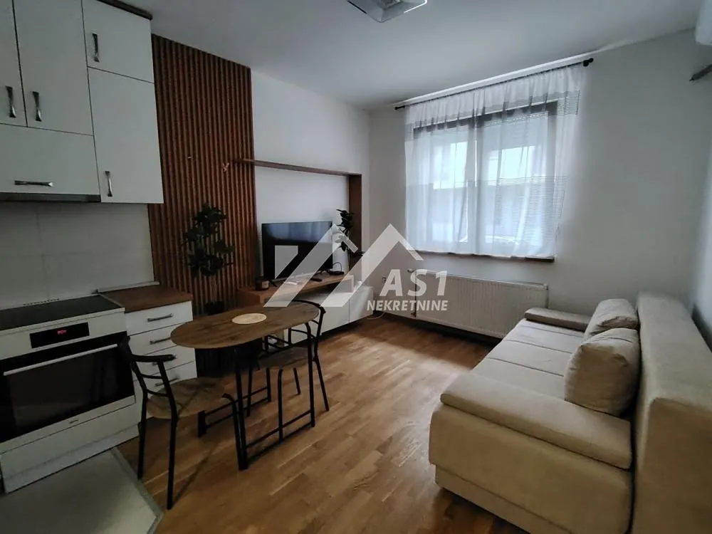 Izdavanje, jednosoban stan, 31m², Podbara, Novi Sad Sve Podlokacije