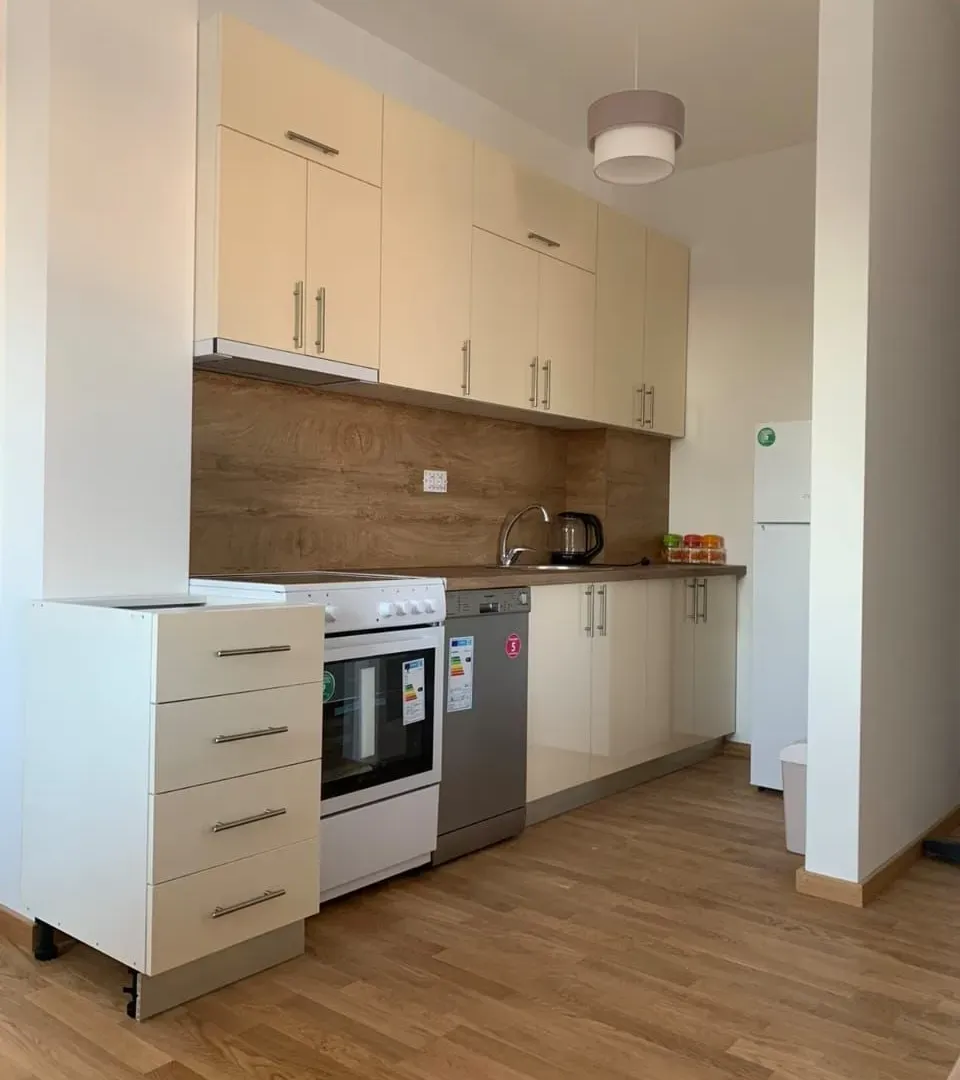 Rent, one bedroom apartment, 32m², Bečići, Budva