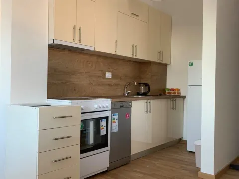 Rent, one bedroom apartment, 32m², Bečići, Budva - image 9