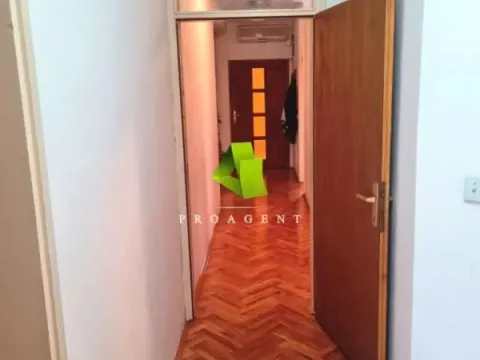 Sale, house, 400m², Pantelej, Niš - image 10