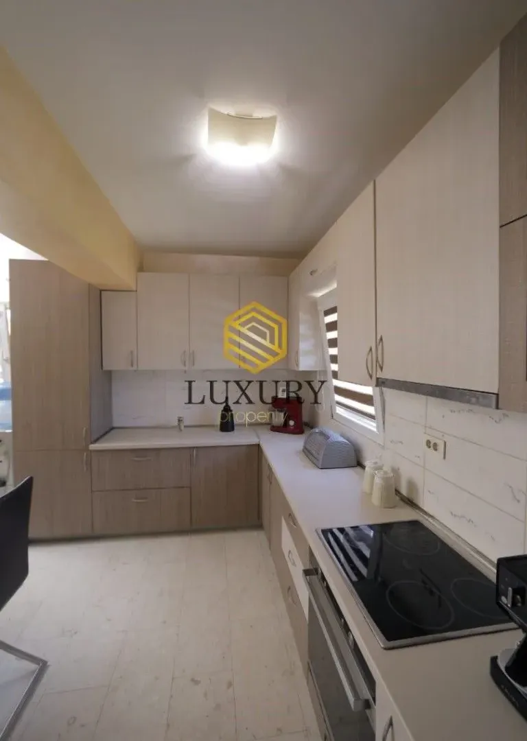 Rent, house, 250m², Tološi, Podgorica