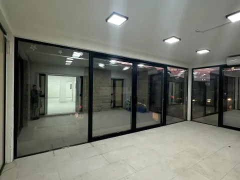 Rent, office space, 110m², Dumidran, Tivat - image 9