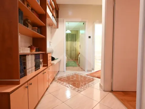 Rent, two bedroom apartment, 76m², Centar, Podgorica - image 7