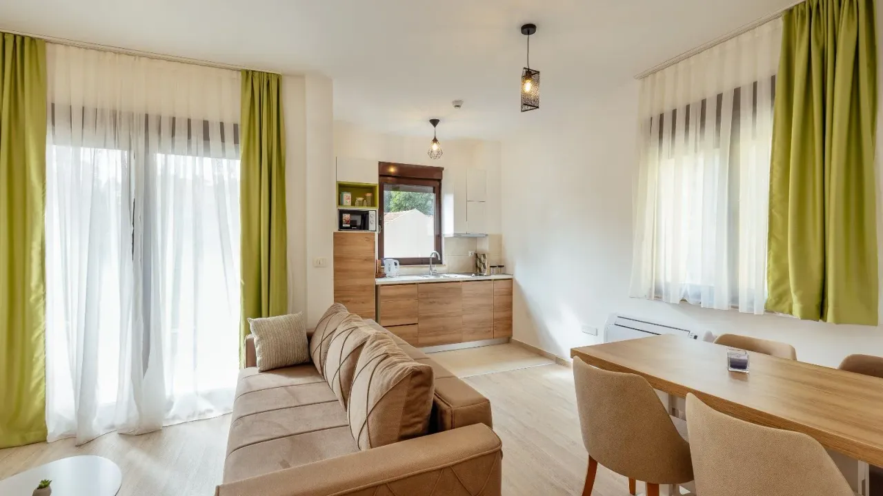 Rent, one bedroom apartment, 41m², Meljine, Herceg Novi