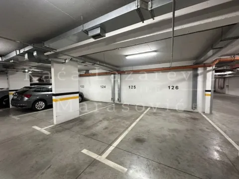 Prodaja, dvosoban stan, 40m², Kluz, Zvezdara Sve Podlokacije - image 15