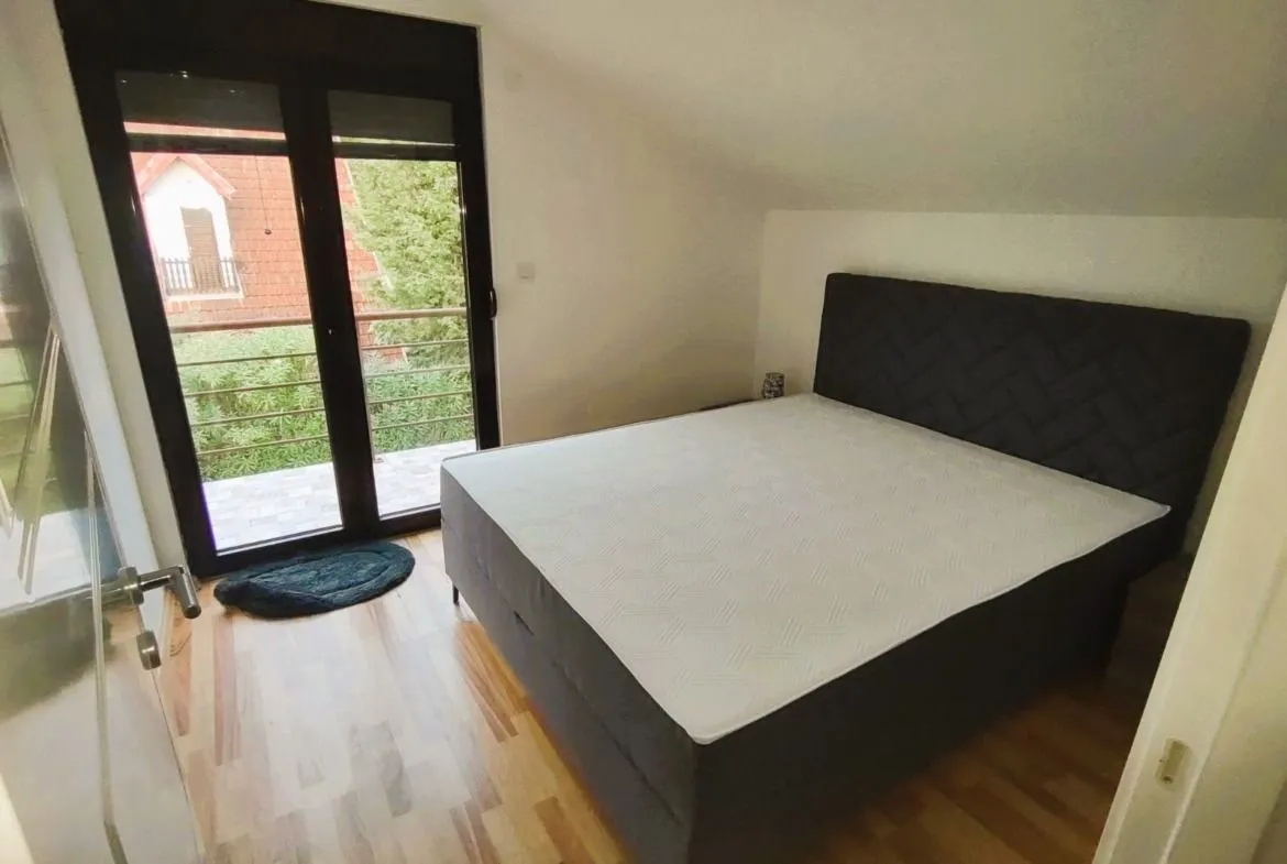 Prodaja, kuća, 145m², Utjeha, Bar