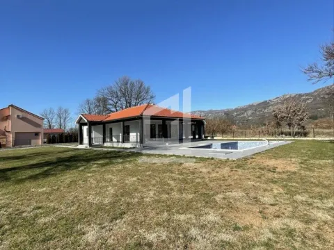 Izdavanje, kuća, 110m², Pričelje, Podgorica - image 22