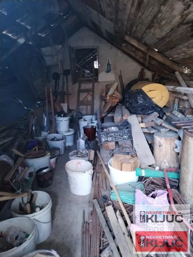 Prodaja, kuća, 148m², Futog, Novi Sad Sve Podlokacije