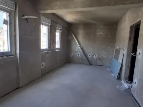 Prodaja, jednosoban stan, 38m², Lazi, Budva - image 7