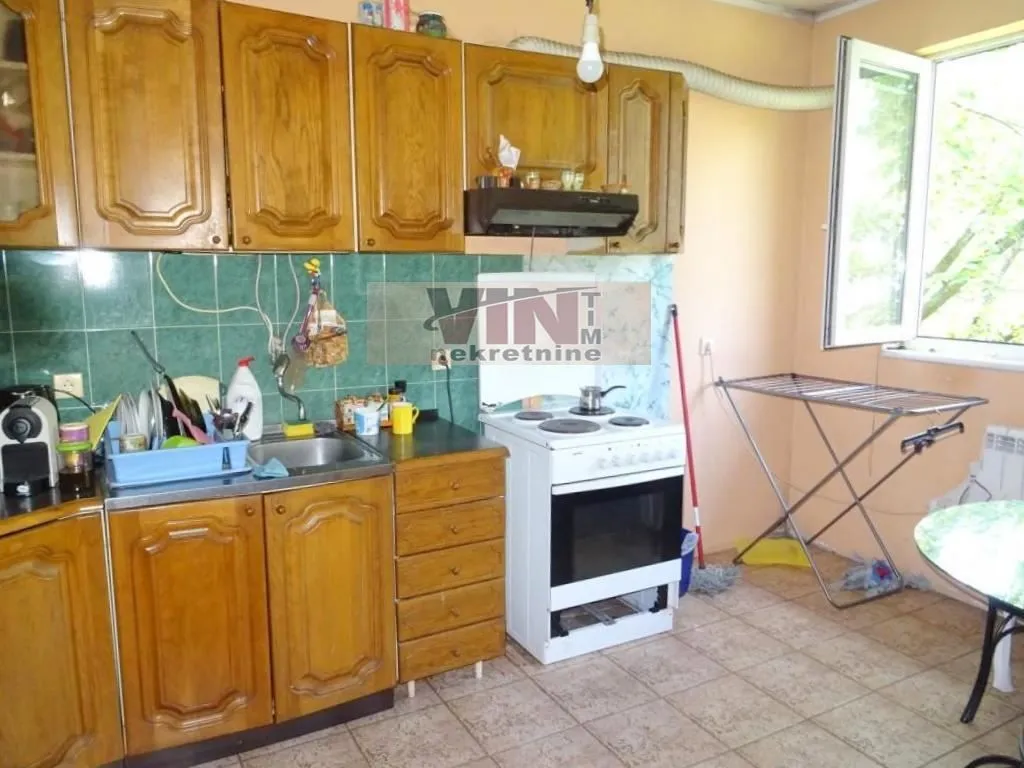 Prodaja, trosoban stan, 71m², Karaburma, Palilula Sve Podlokacije