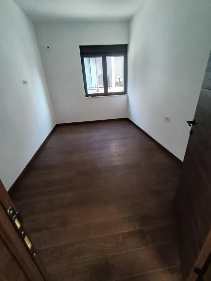 Prodaja, četvorosoban stan, 140m², Sremska Kamenica, Petrovaradin