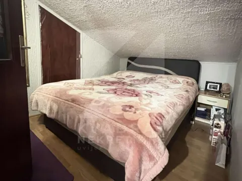 Izdavanje, dvosoban stan, 60m², Blok 6, Podgorica - image 9