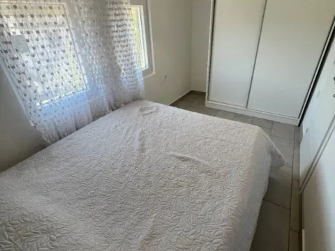 Izdavanje, stan, 44m², Dobre Vode, Bar - image 4