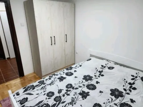 Prodaja, trosoban stan, 57m², Stara varoš, Nikšić - image 8