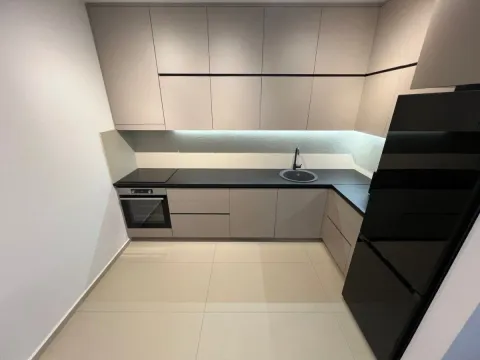 Izdavanje, dvosoban stan, 68m², Master Kvart, Podgorica - image 4