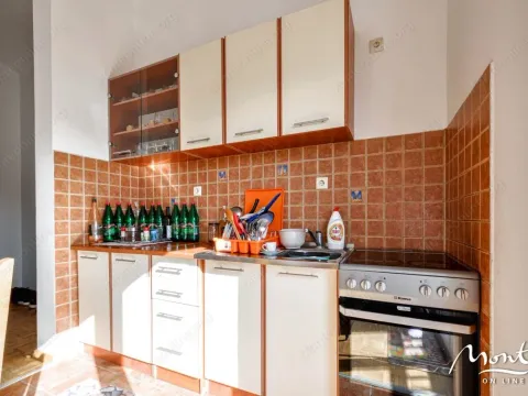 Prodaja, jednosoban stan, 60m², Tivat, Crna Gora - image 13