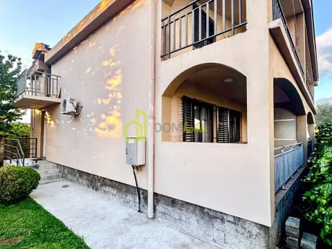 Rent, house, 160m², Gornja Gorica, Podgorica - image 17