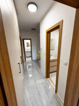 Prodaja, dvosoban stan, 72m², New City, Podgorica - image 7