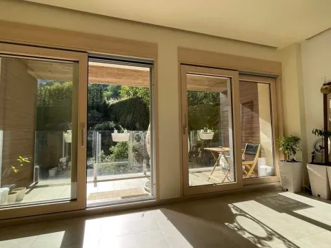 Sale, one bedroom apartment, 52m², Škaljari, Kotor - image 1