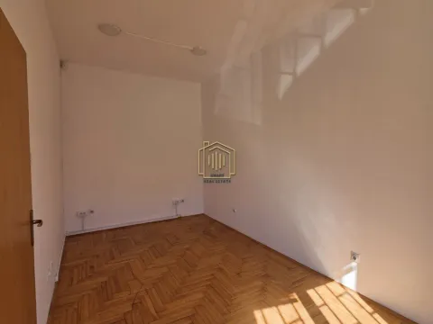 Sale, office space, 143m², Podgorica, Crna Gora - image 12