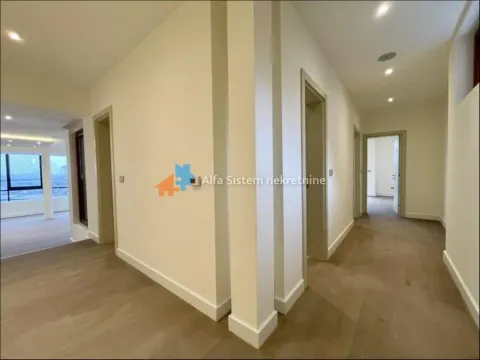 Izdavanje, četvorosoban stan, 174m², Savski Venac, Beograd - image 10